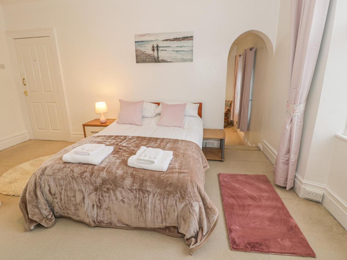 Preswylfa Villa Caernarfon Buitenkant foto